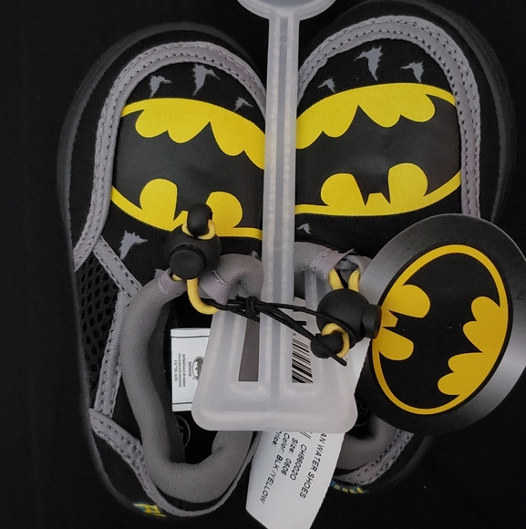 batman water shoes